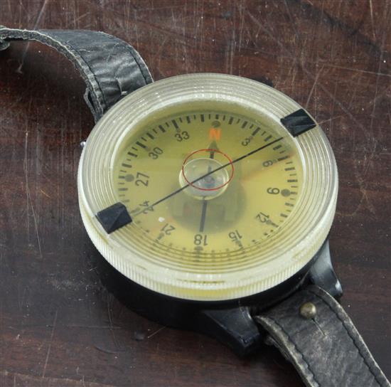 A WWII German Luftwaffe AK-39 wrist compass,